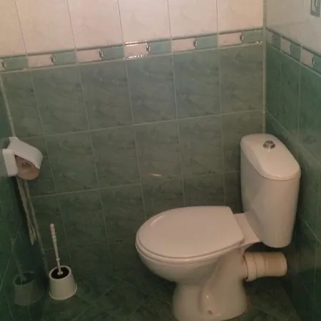 Kozarov بيت ضيافة *